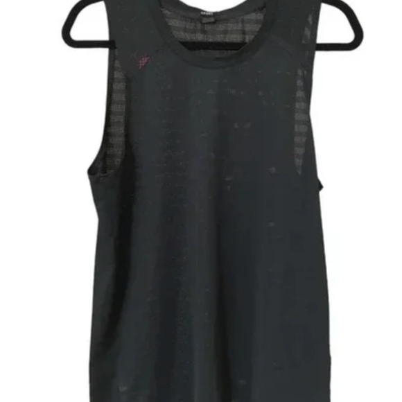 Rhone - Swift Tank - Size Medium Perfect Condition - Picture 2 of 4